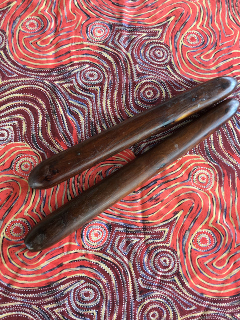 Clap Sticks & Coolamon set